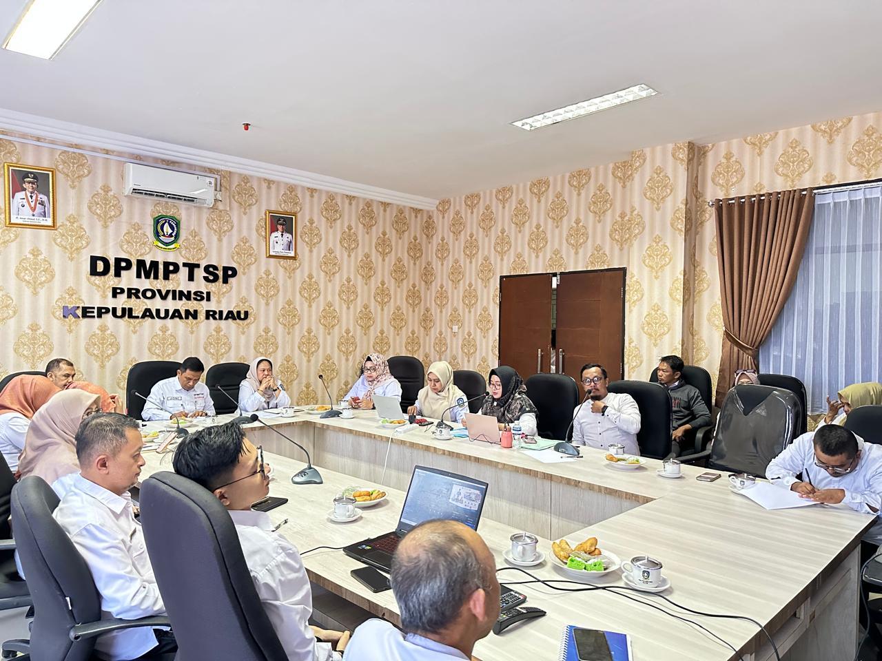 Pangkas Birokrasi, DPMPTSP Kepri Launching Platform JONG Lewat Bimtek LKPM